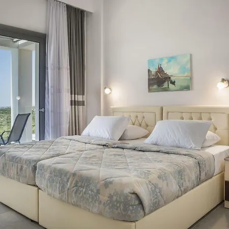 Trapezaki Sleeps 6 Pool Air Con فيلة *